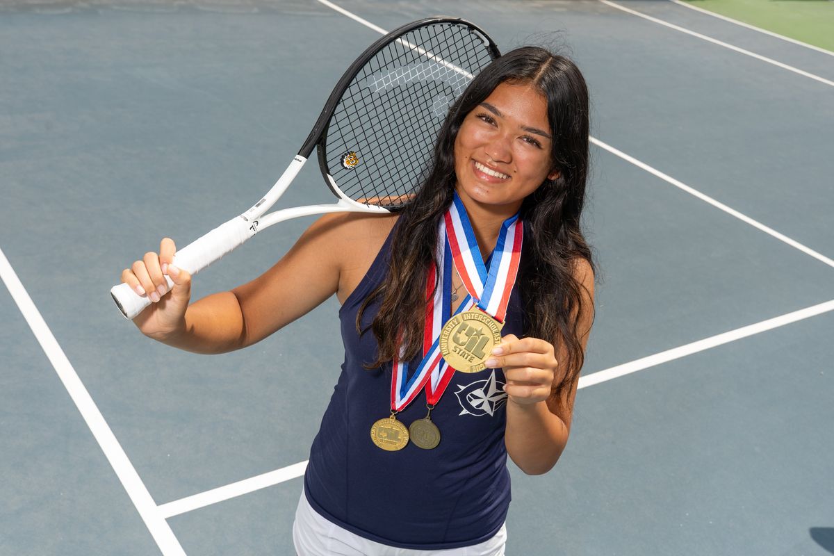 KEEPING THE CROWN: After State glory, Clements' Escamos sets sights on senior surge