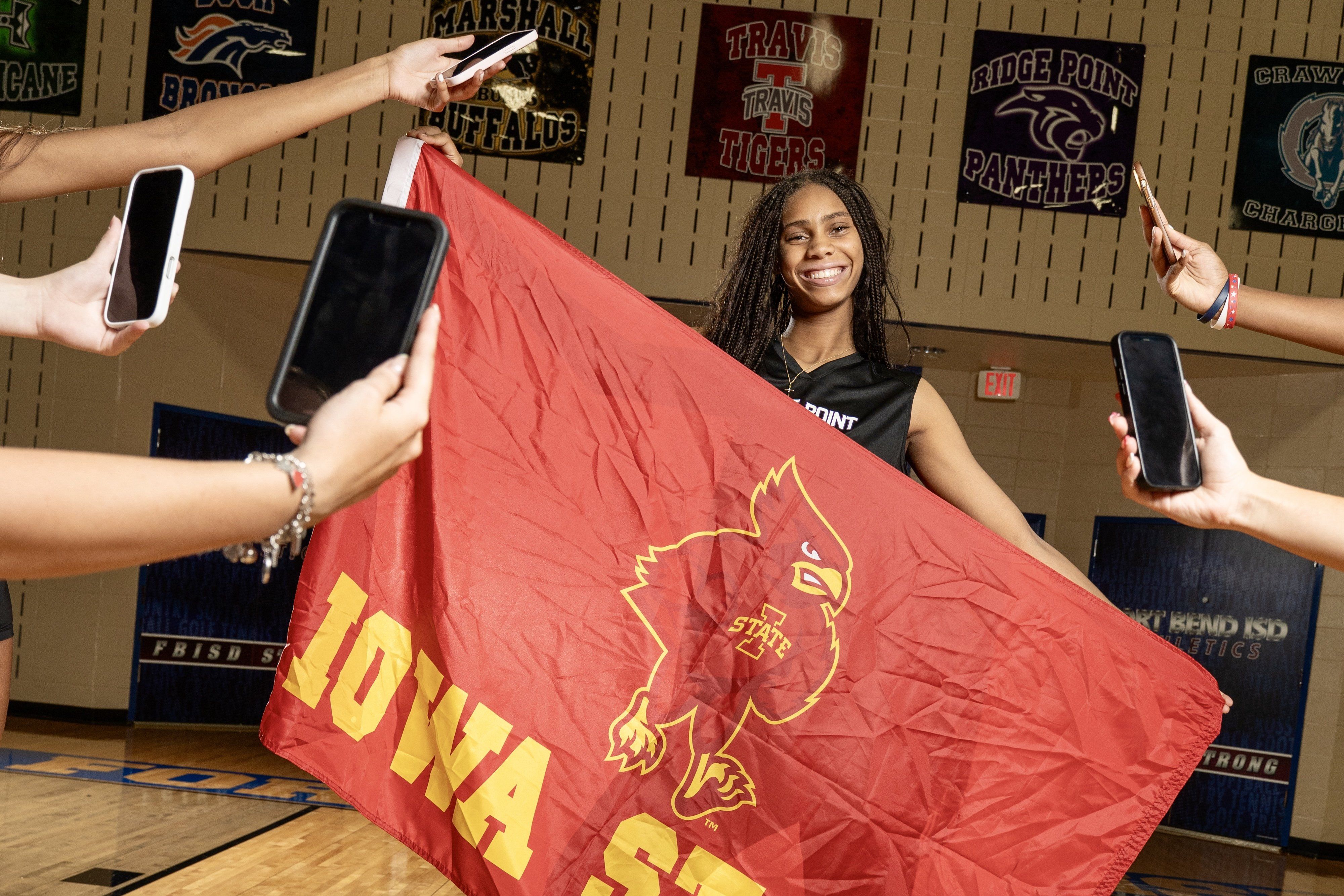 SILENT KILLER: Ridge Point's Johnson expected to thrive at center stage in 2025 // Powered by LOVB