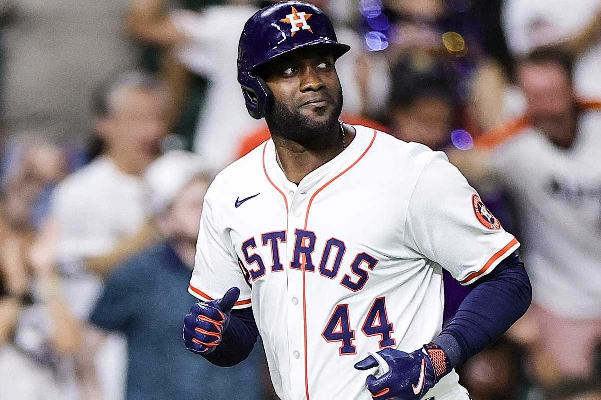 Why revamped Astros offense looks built for a big finishing kick