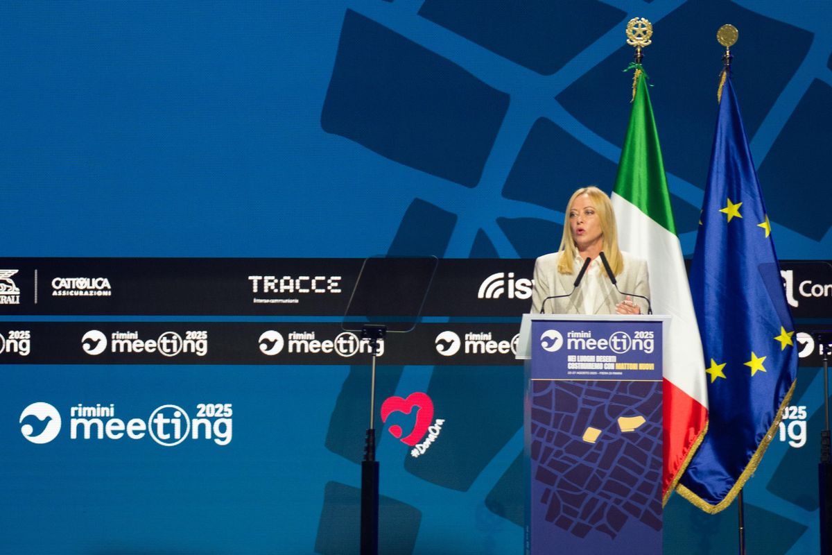 L’ovazione per la Meloni al Meeting riattizza la faida nell’opposizione