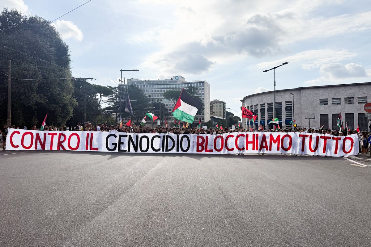 Lo sciopero pro Pal fa cilecca. Per «bloccare il Paese» sono serviti i facinorosi