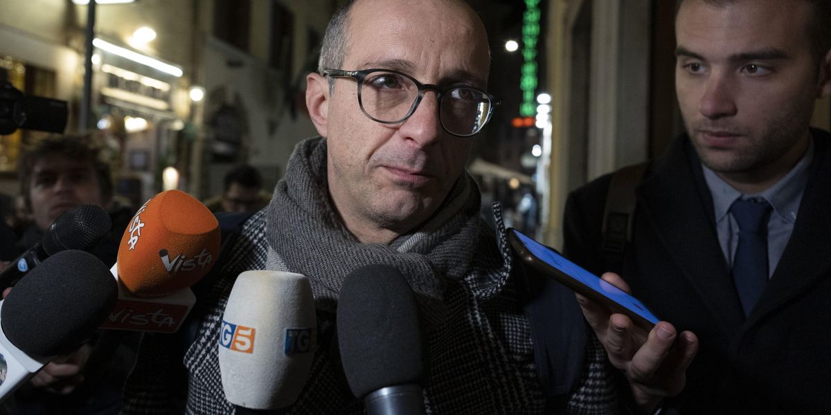 Ricci occupa le tv ma si lagna via chat: «Temo non basti, attaccate Acquaroli» Ricci occupa le tv ma si lagna via chat: «Temo non basti, attaccate Acquaroli»