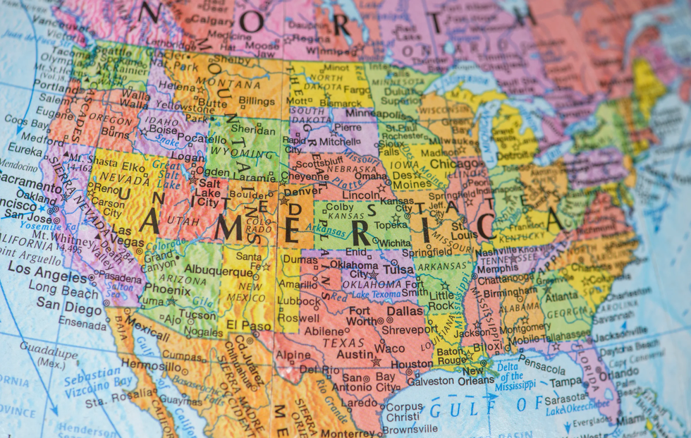 cultural misunderstandings, Reddit, American stereotypes, travel, funny stories, what foreigners think, U.S. geography, American culture, humor, AskReddit