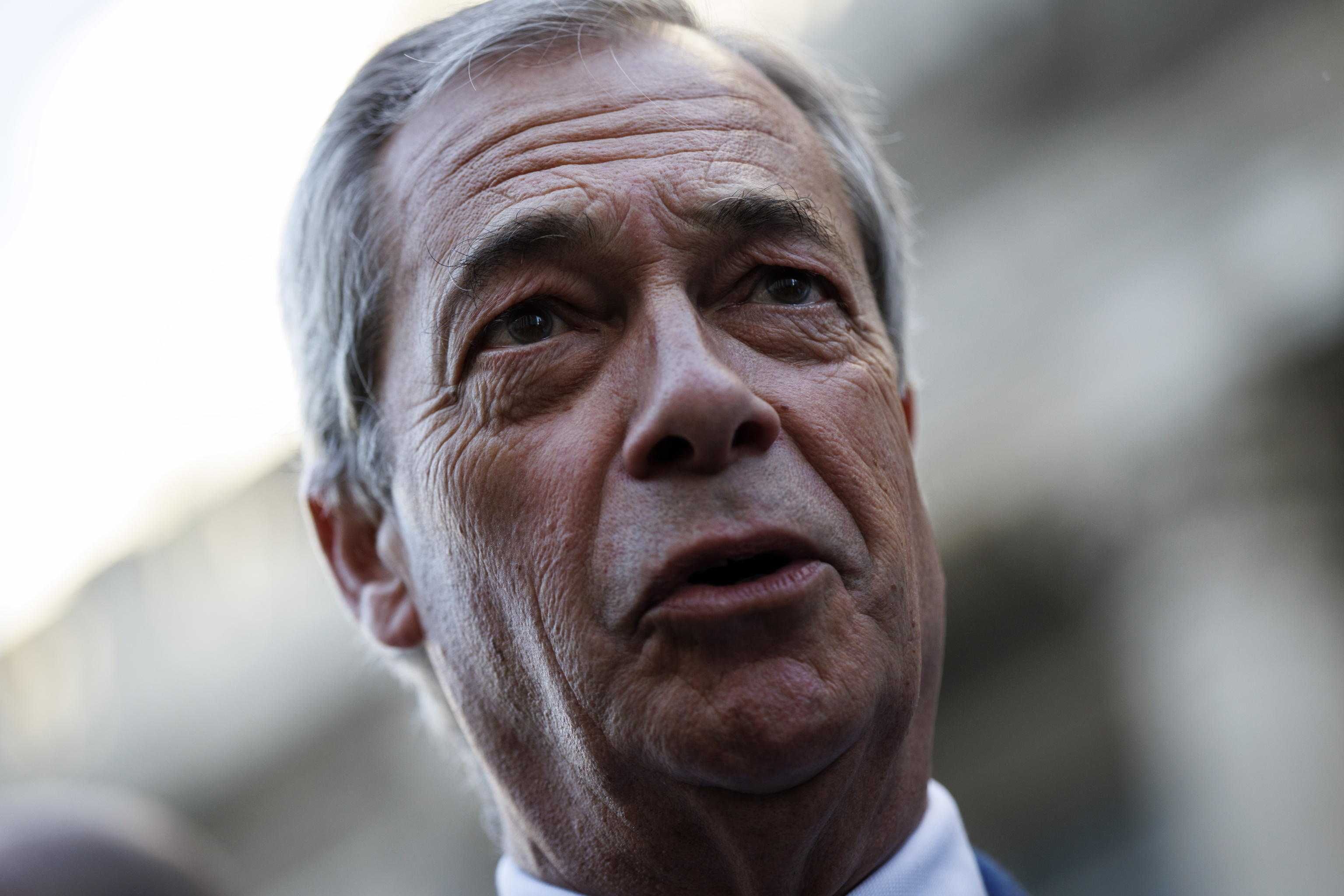 Inarrestabile Farage. Se si votasse domani potrebbe essere premier della Gran Bretagna
