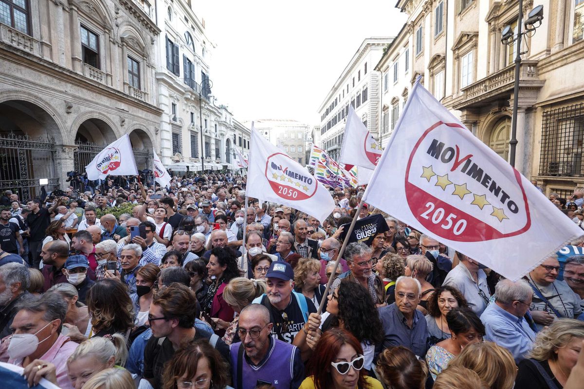 La base pentastellata odia ancora il Pd. Il campo largo perde con i candidati dem