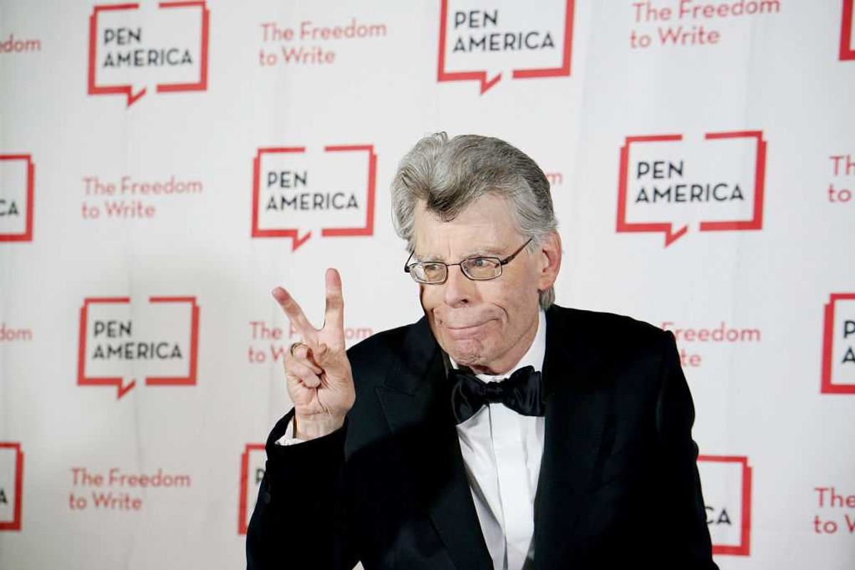 Stephen King ist laut PEN America der „meistverbotene Autor“ an US-Schulen ...