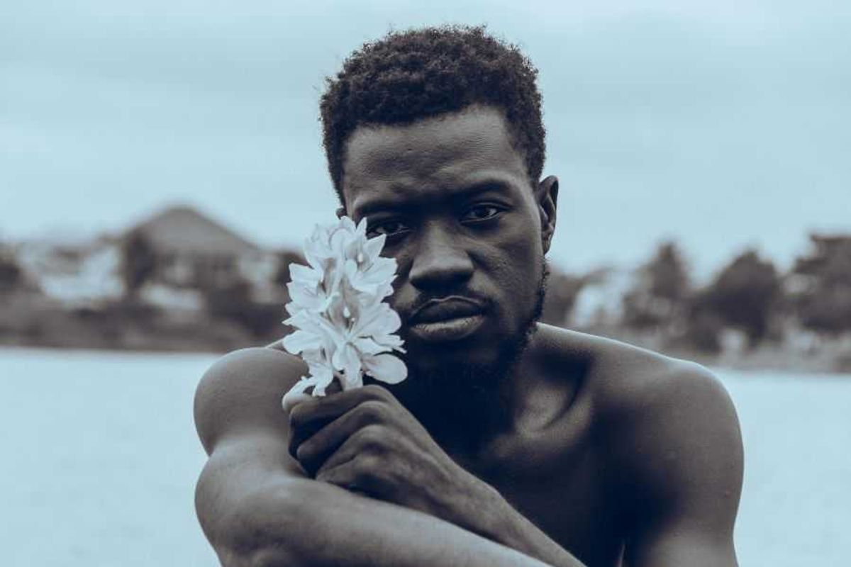 men, mens health, flowers, psychology, conversations, vulnerability, confessions, relationships