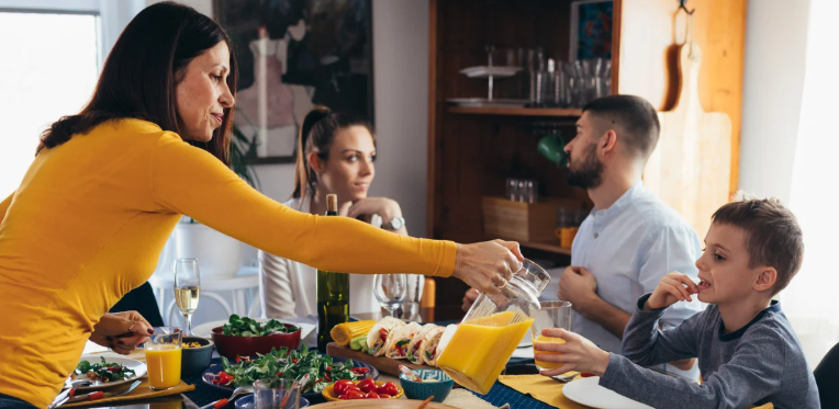 preteen girls, tween girls, preteens, parenting, parenthood, motherhood, kids, neuroscience, psychology