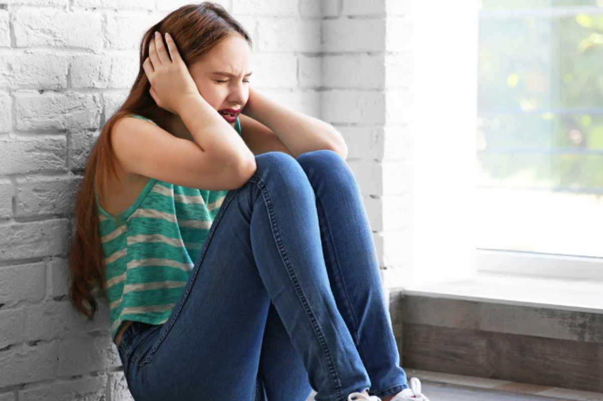 preteen girls, tween girls, preteens, parenting, parenthood, motherhood, kids, neuroscience, psychology