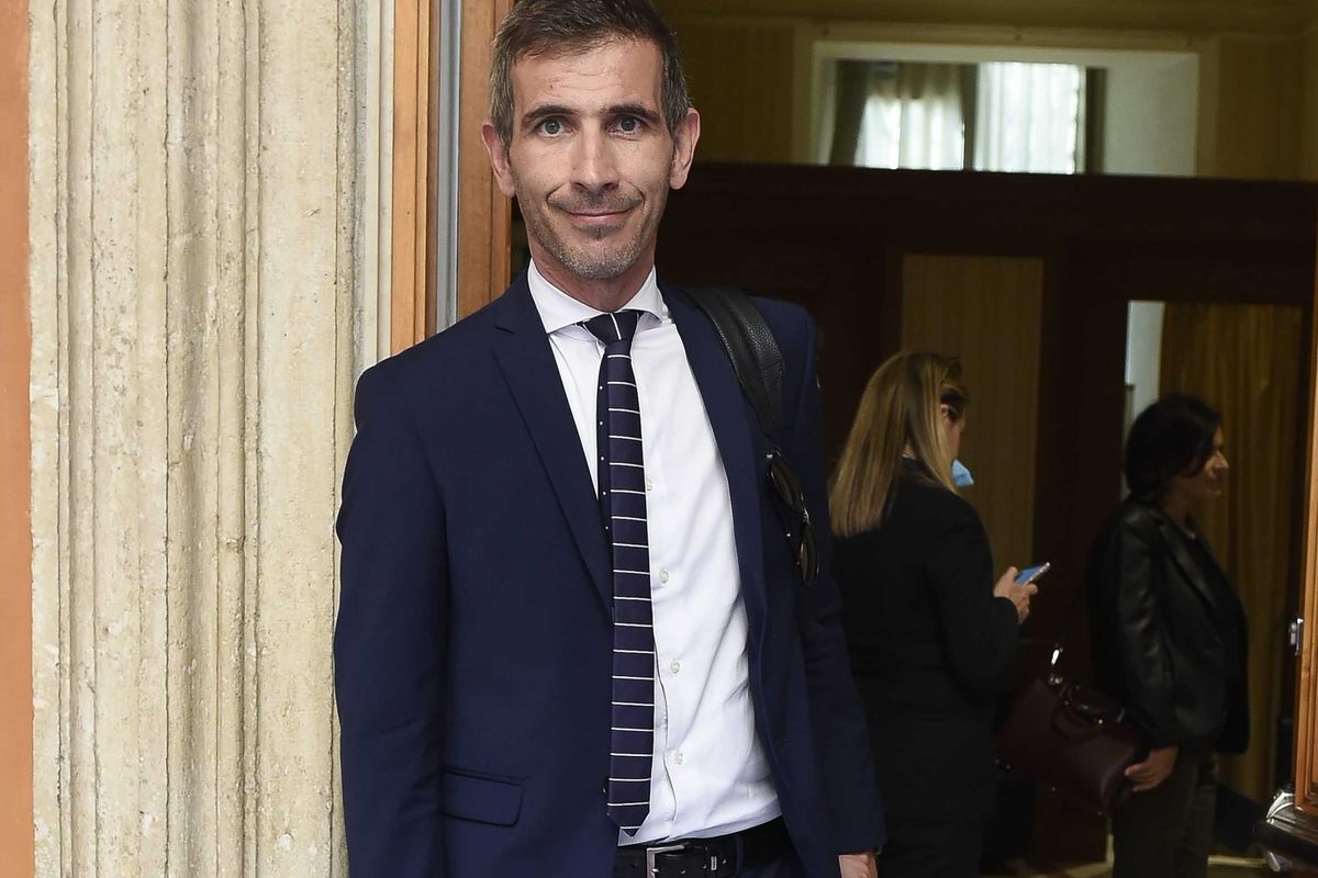 Commissione Covid, 15 sigle premono per le indagini su effetti avversi e vaccini