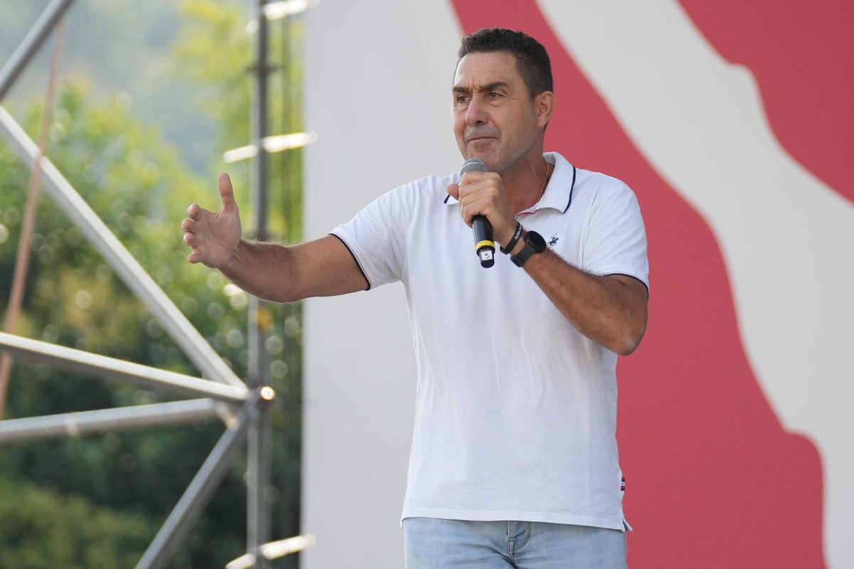 Vannacci a Livorno per la «remigrazione»