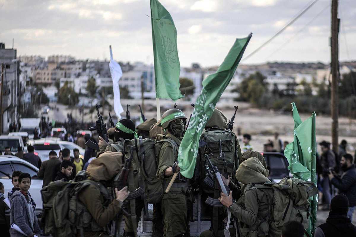 Hamas circondata. Il tempo stringe