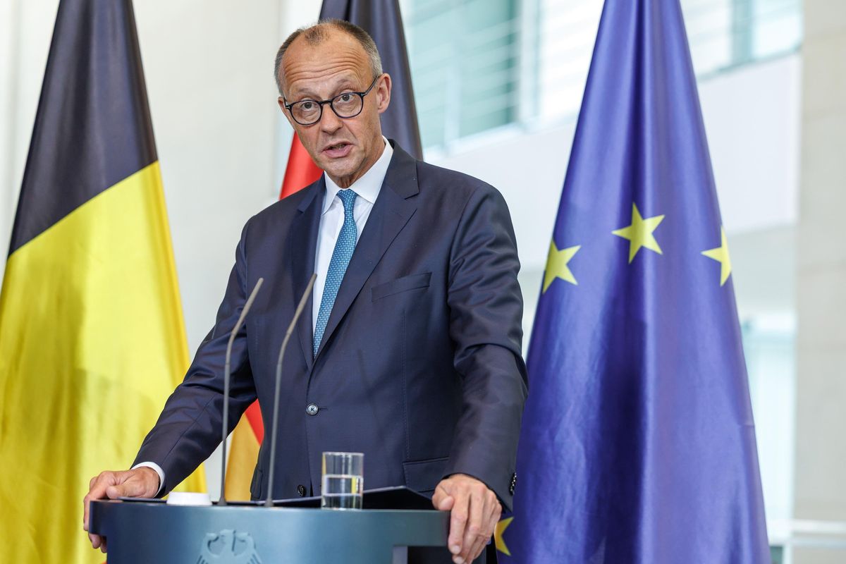 Merz fa muro sull’Italia che conquista il gas tedesco e stende i tappeti alla Cina