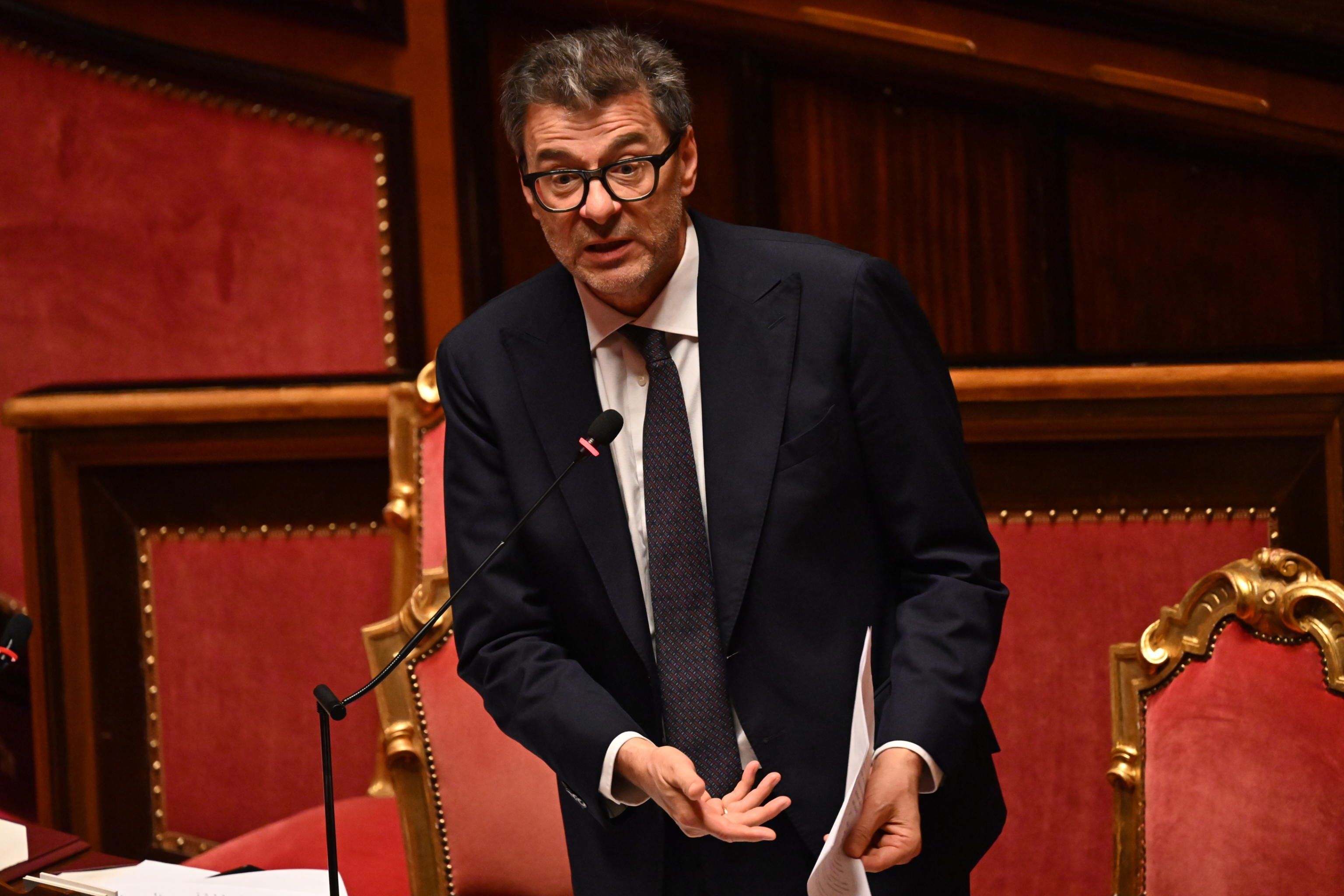 Giorgetti: «Obiettivo sollievo fiscale, seguendo le priorità»