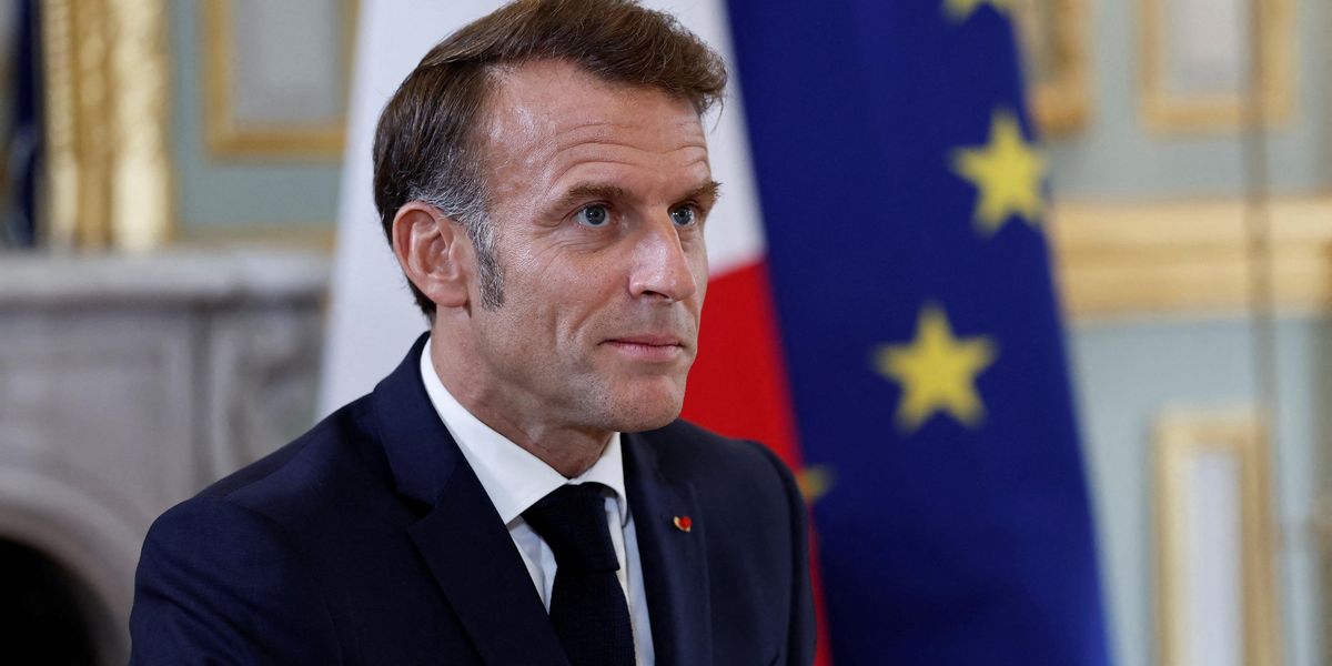 Francia nel caos. Per mandar giù i tagli i socialisti si giocano la carta patrimoniale Francia nel caos. Per mandar giù i tagli i socialisti si giocano la carta patrimoniale