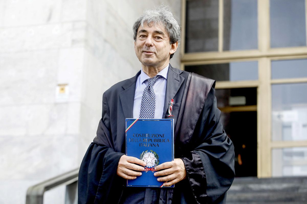 A screditare le toghe ci pensano loro stesse