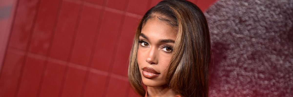 Lori Harvey PCOS endometriosis diagnosis