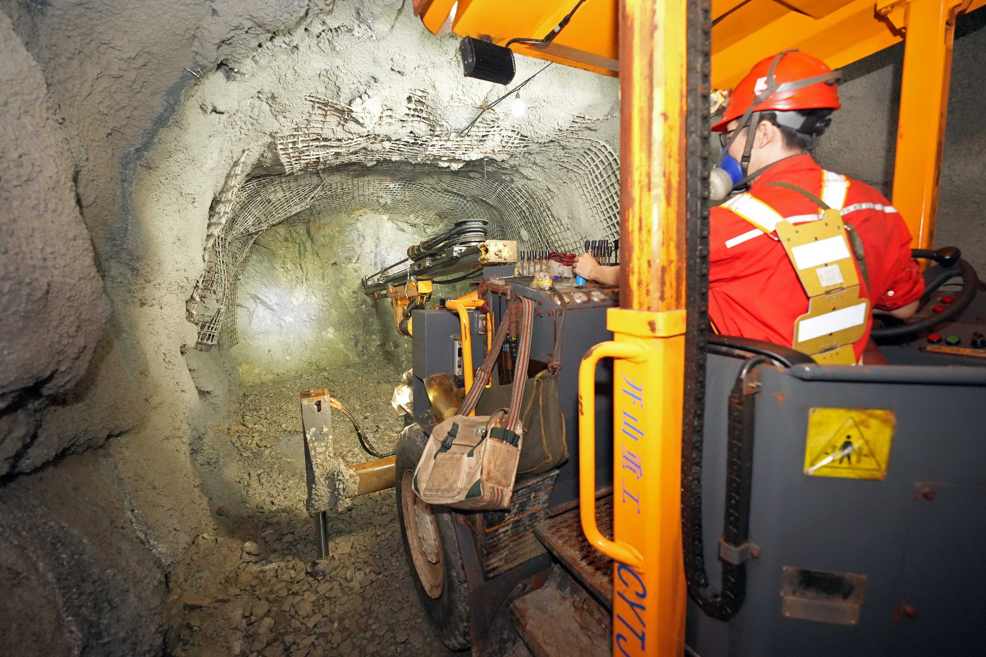 Una «Nato mineraria» se Pechino ci ricatta