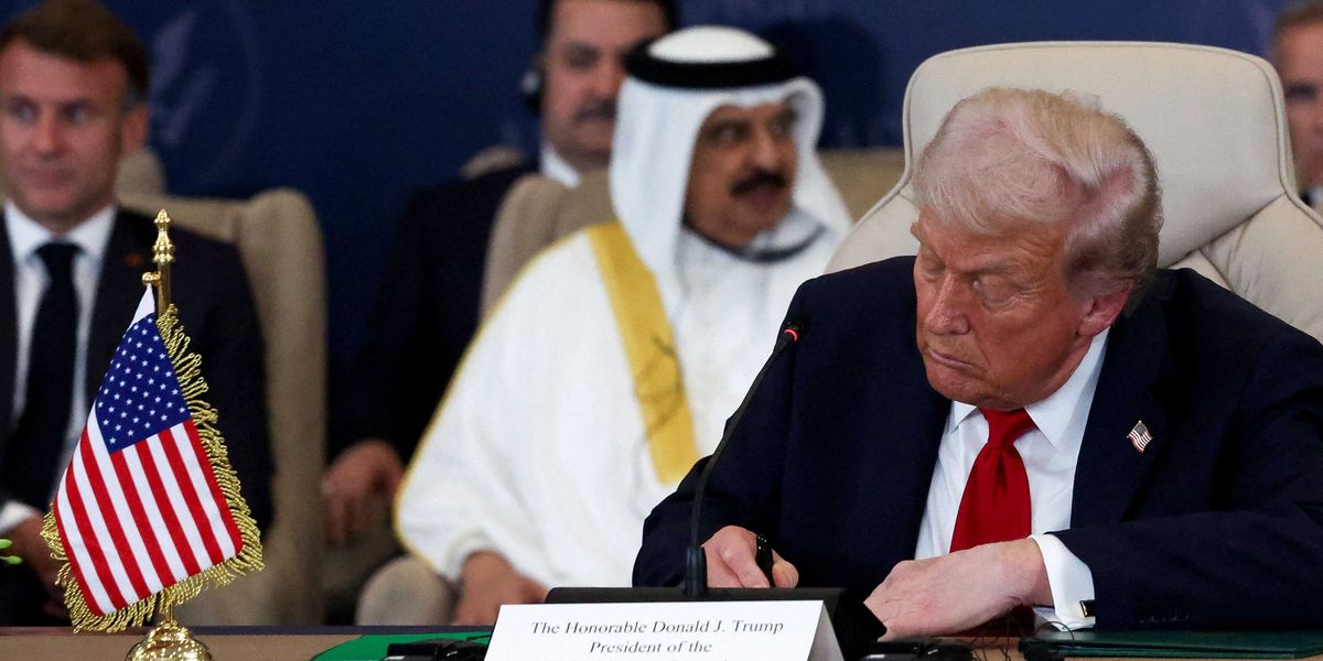 trump firma la pace a gaza tremila anni per arrivare fin qui ora tocca alla fase 2