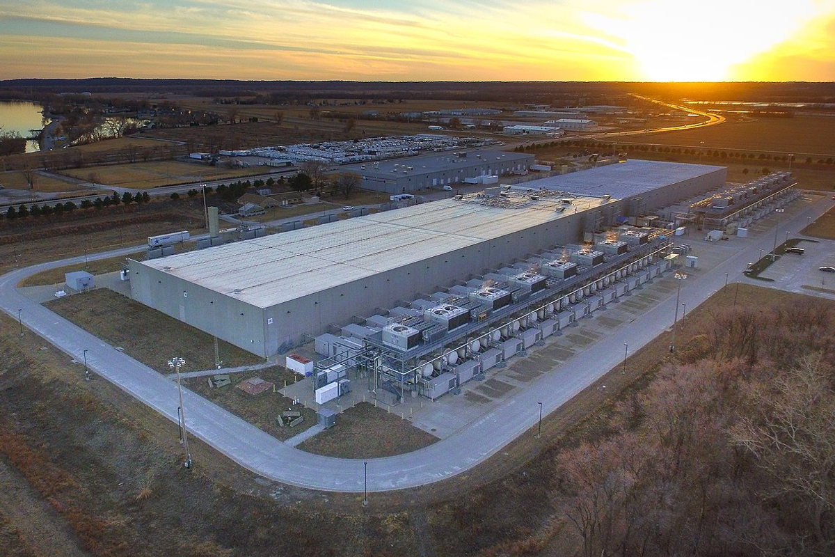 AI Bubble Drives Up Prices, Harms The Environment And Deserves To Burst