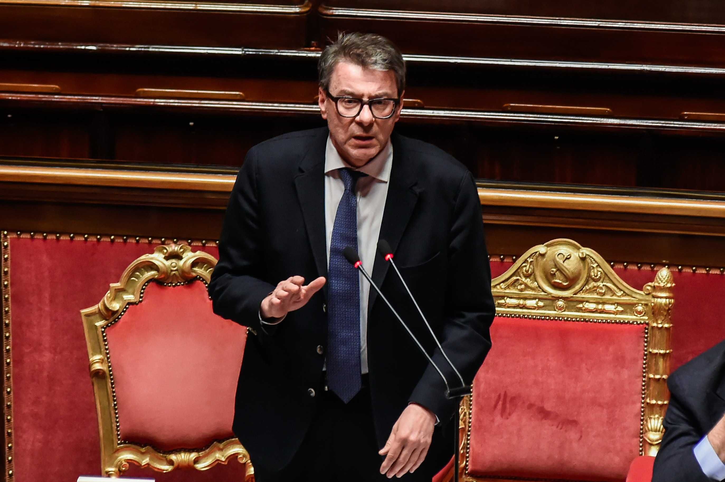 In manovra tagli Irpef, pace fiscale, più soldi alla sanità e per le imprese