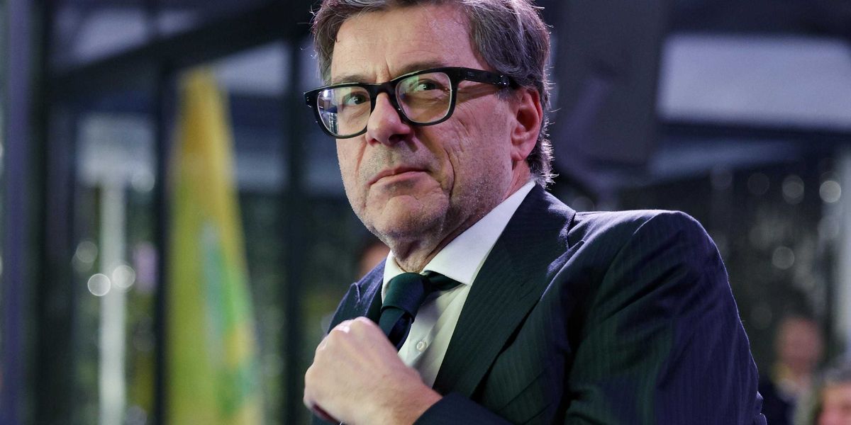 Il governo spinge salari e contratti. Meno tasse per chi rinnova in tempo