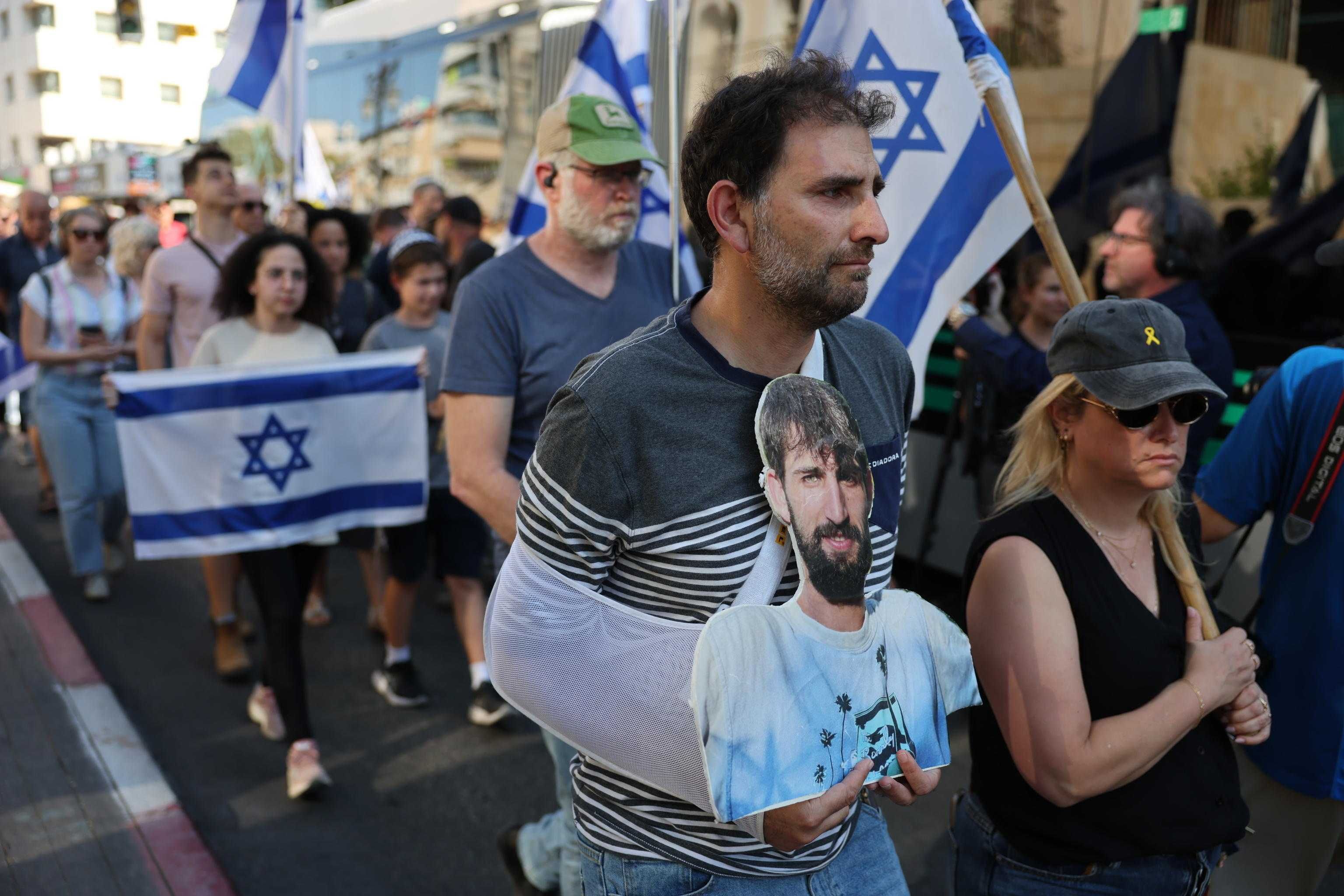 Hamas prova a ingannare Israele: salma araba spacciata per ostaggio