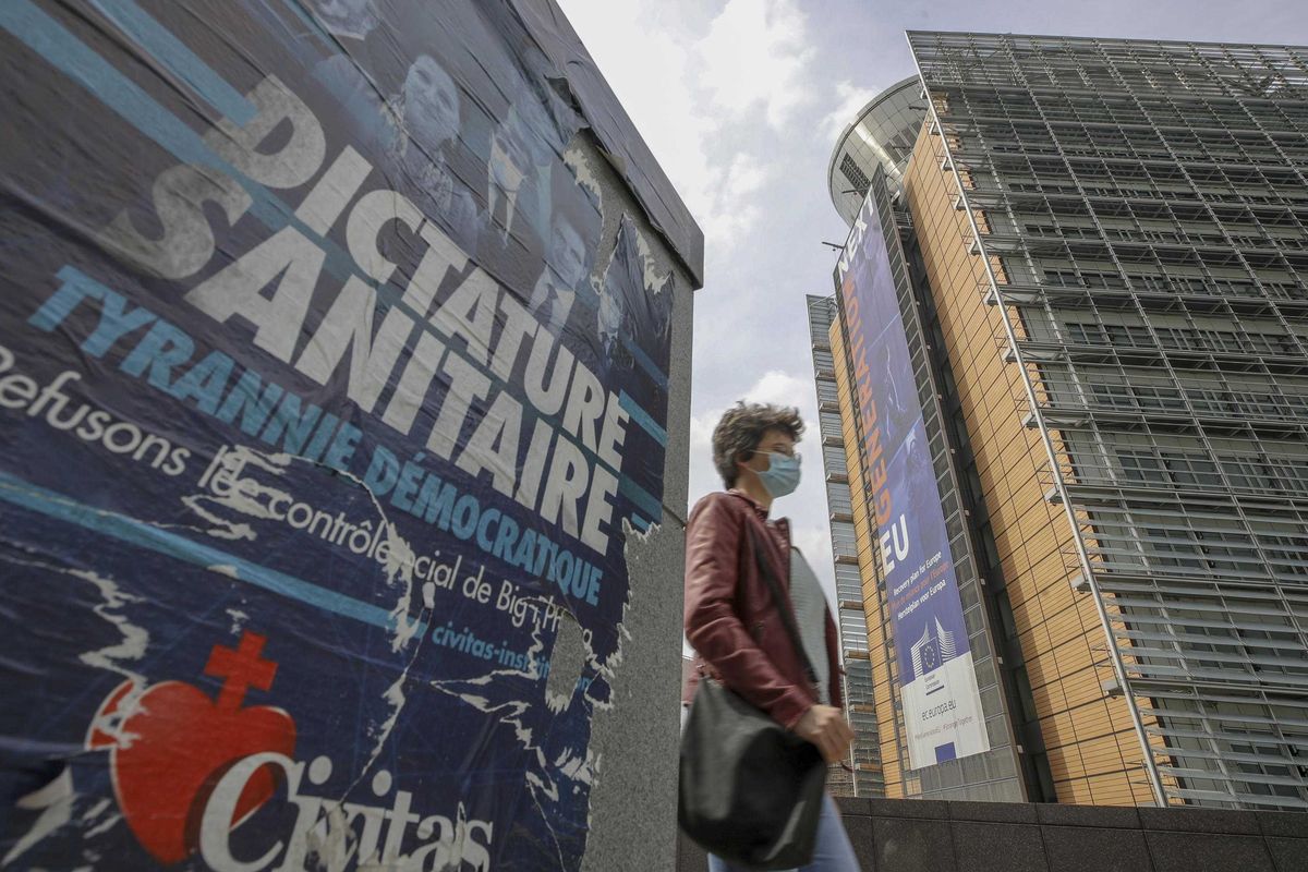 Le fortune dei Paperoni di Big Pharma crollano con il calo delle vaccinazioni