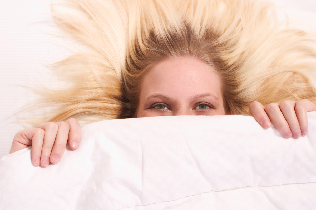 top sheet, flat sheet, bedding, duvet, generations, millennials, Gen Z, hygiene, sleep, making the bed