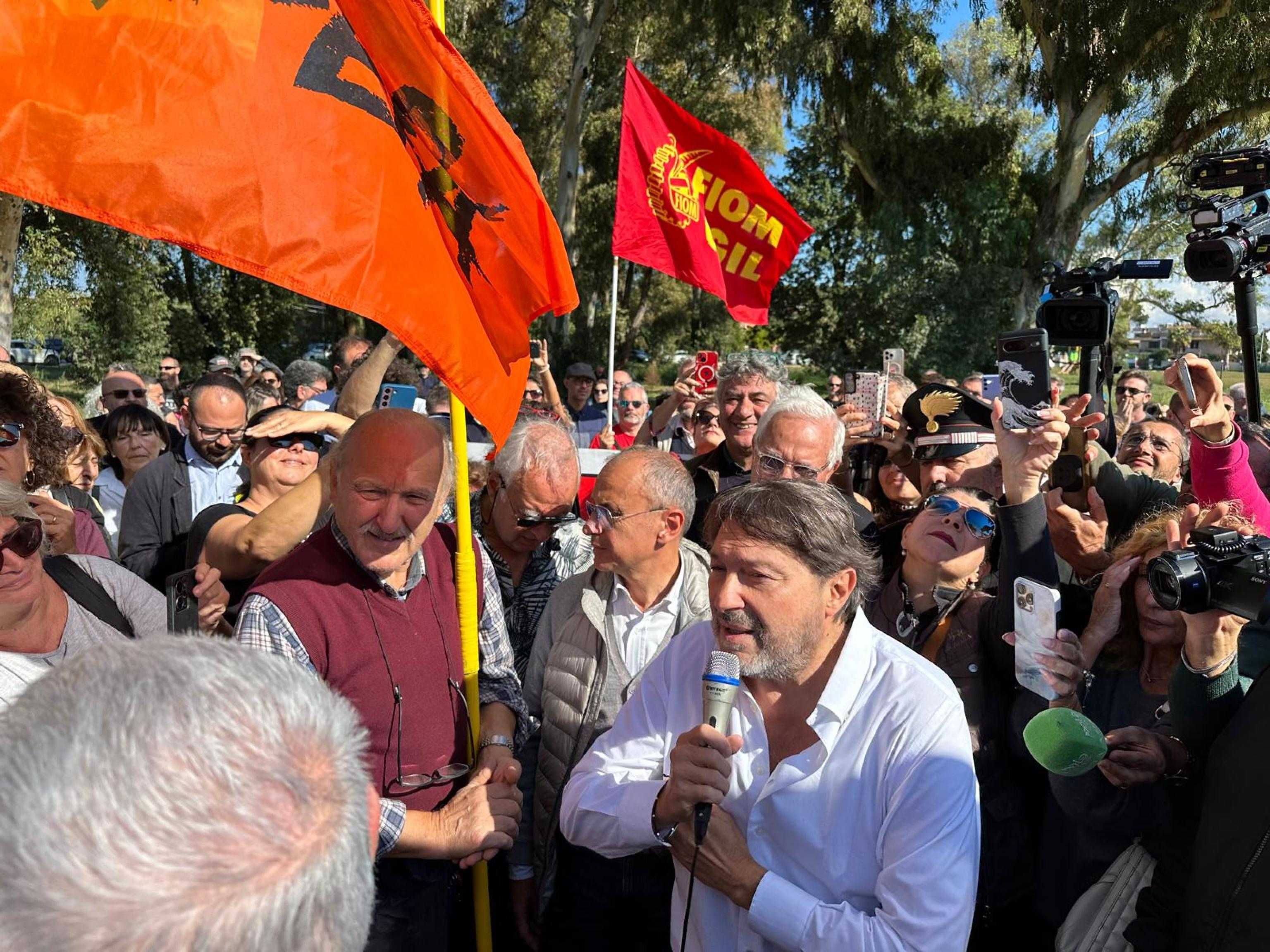 I dem appioppano le bombe alla destra, ma Ranucci frena sulla pista politica