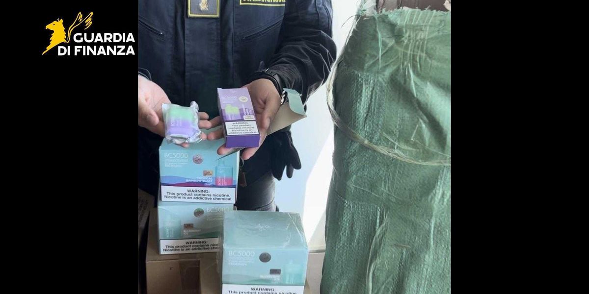 colpo della gdf al contrabbando sequestrati oltre 11 milioni di prodotti da fumo