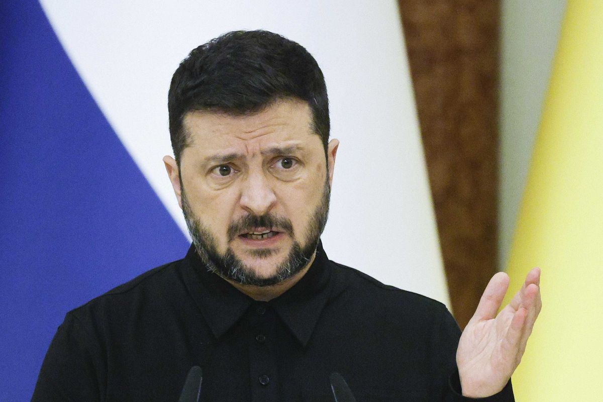Kiev perde il Donbass pure di diritto