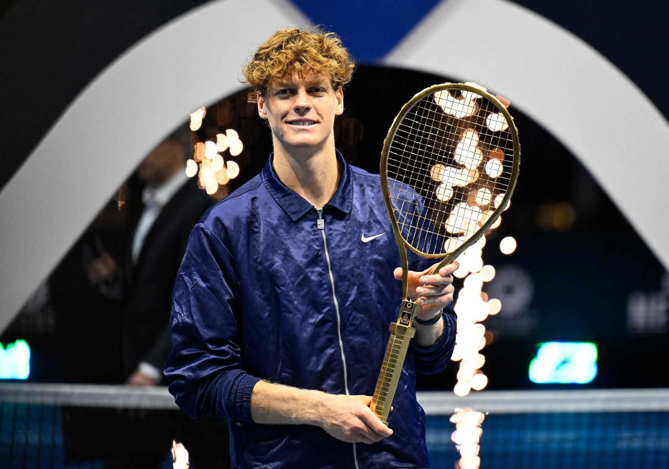 Il tennista è solitario e non batte bandiera