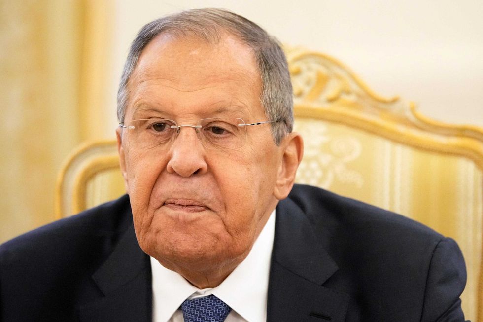 Lavrov respinge il cessate il fuoco. Niente incontro tra Donald e Putin