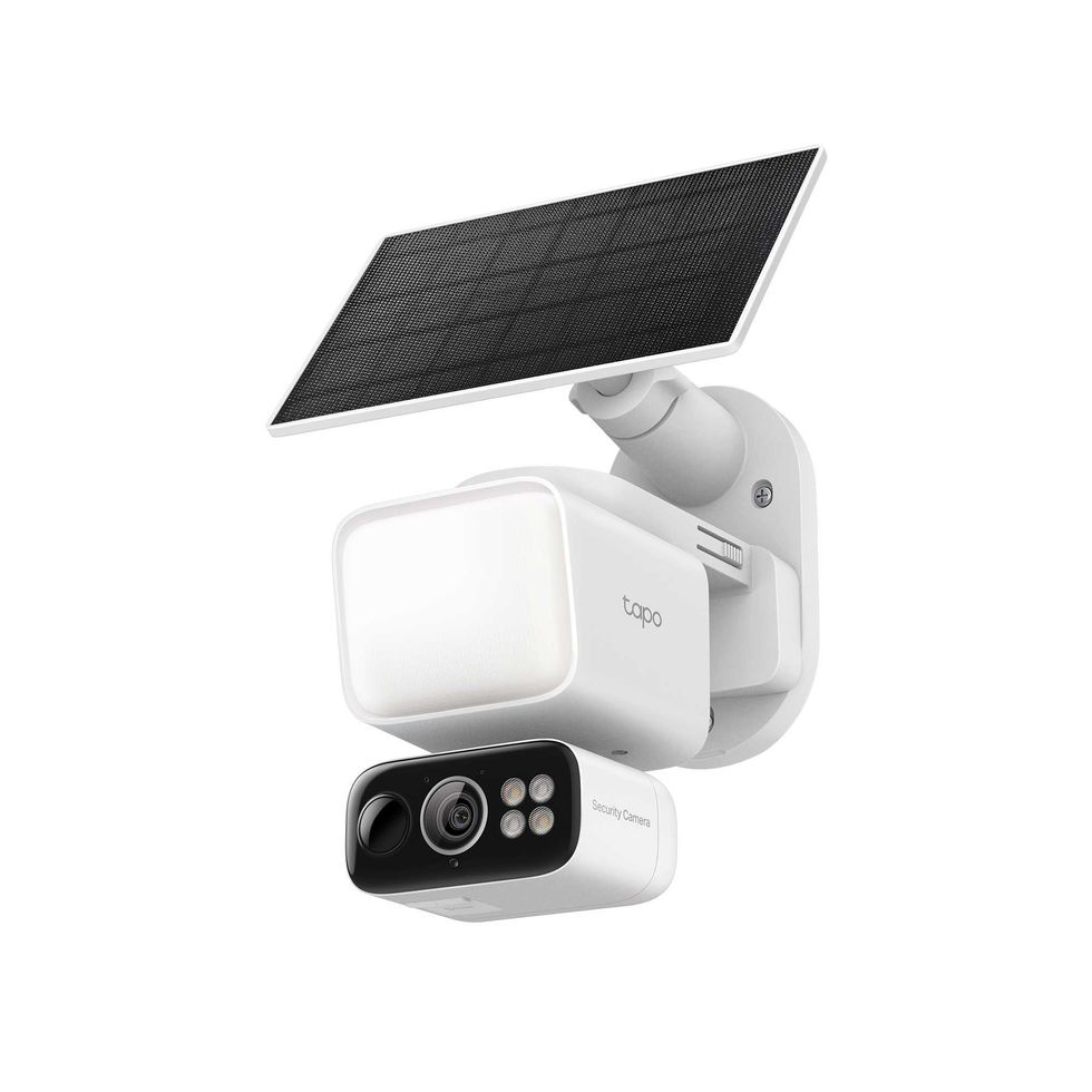 product shot of Tapo C615F KIT Smart Floodlight Camera