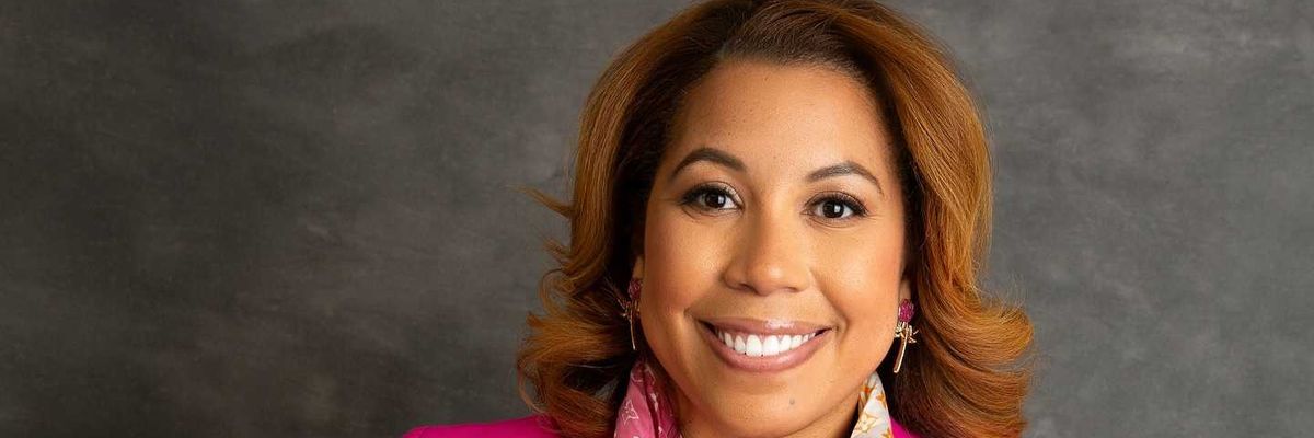 How This C-Suite Executive Turned Career Pivots Into Power Moves