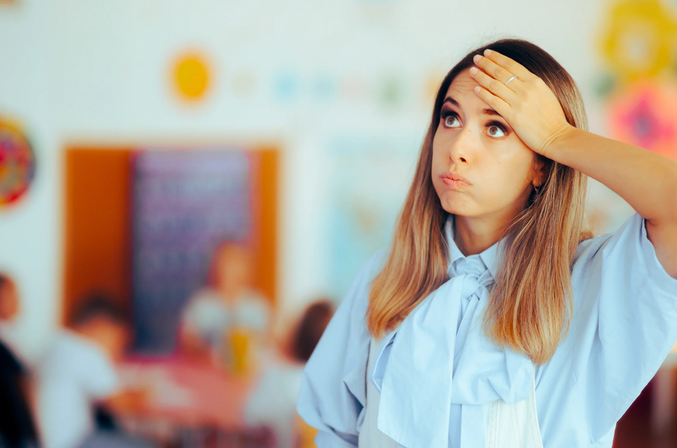 6th-grade teacher quits rather than remove harmless sign from her classroom