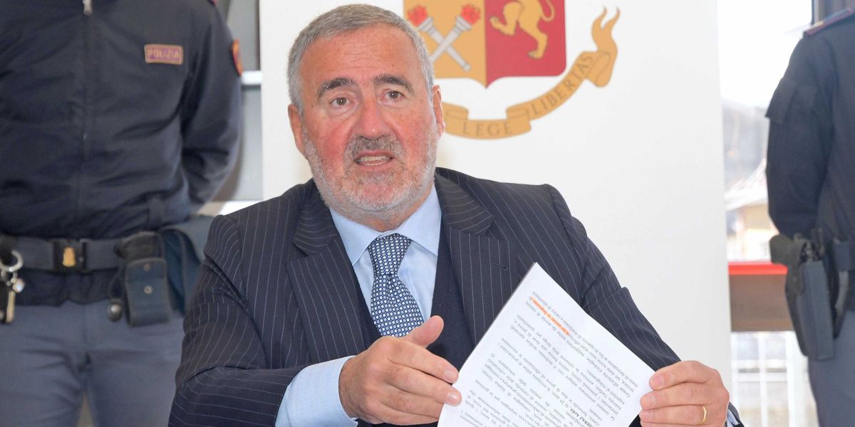 Politici, amanti, corruzione. C’è un altro fascicolo sull’ex pm di Garlasco