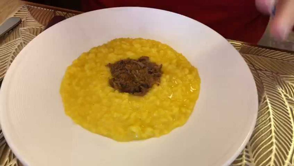 Pillole di galateo di Petra e Carlo | Come si mangia il risotto
