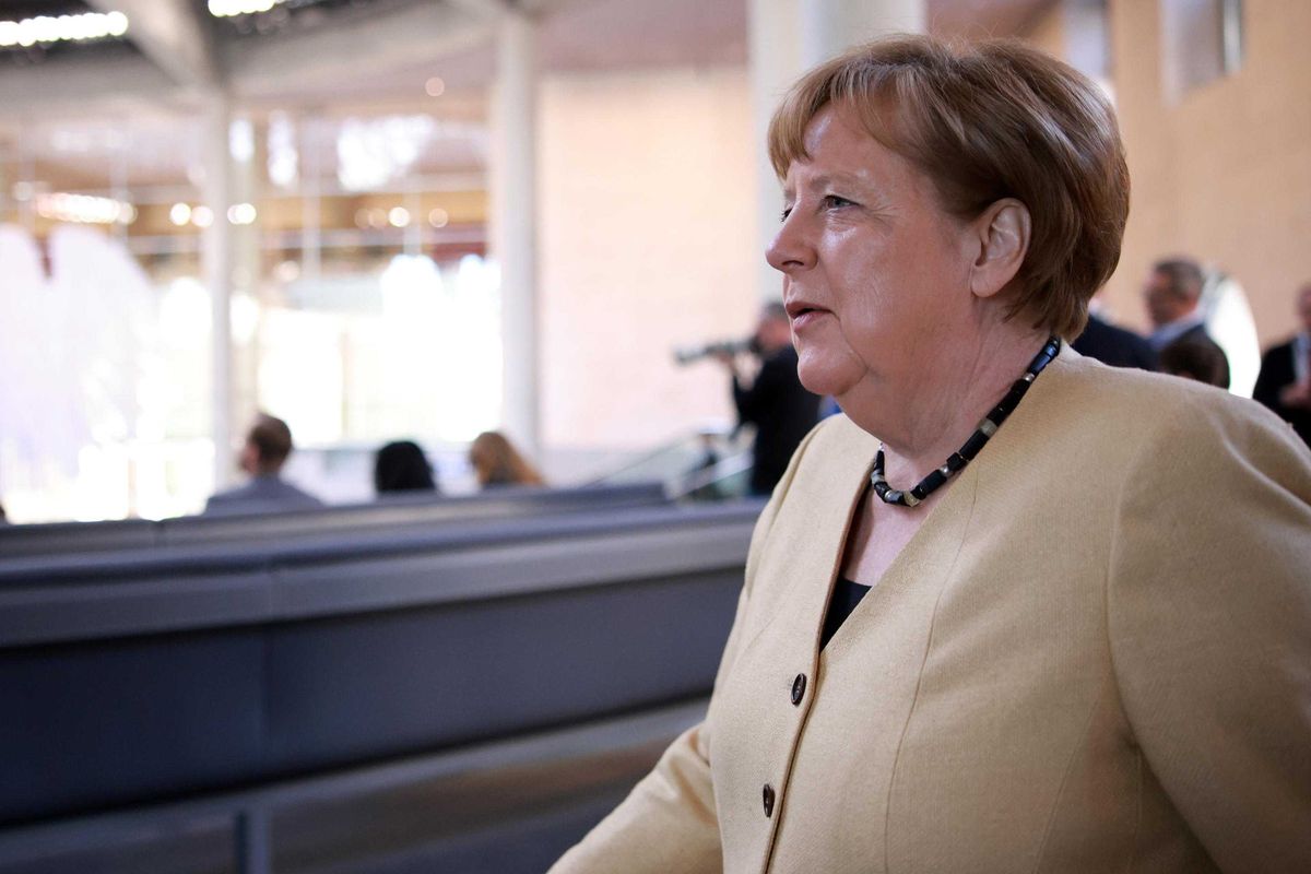 Il nuovo siluro della Merkel: la guerra in Ucraina è stata colpa dei baltici e dei polacchi