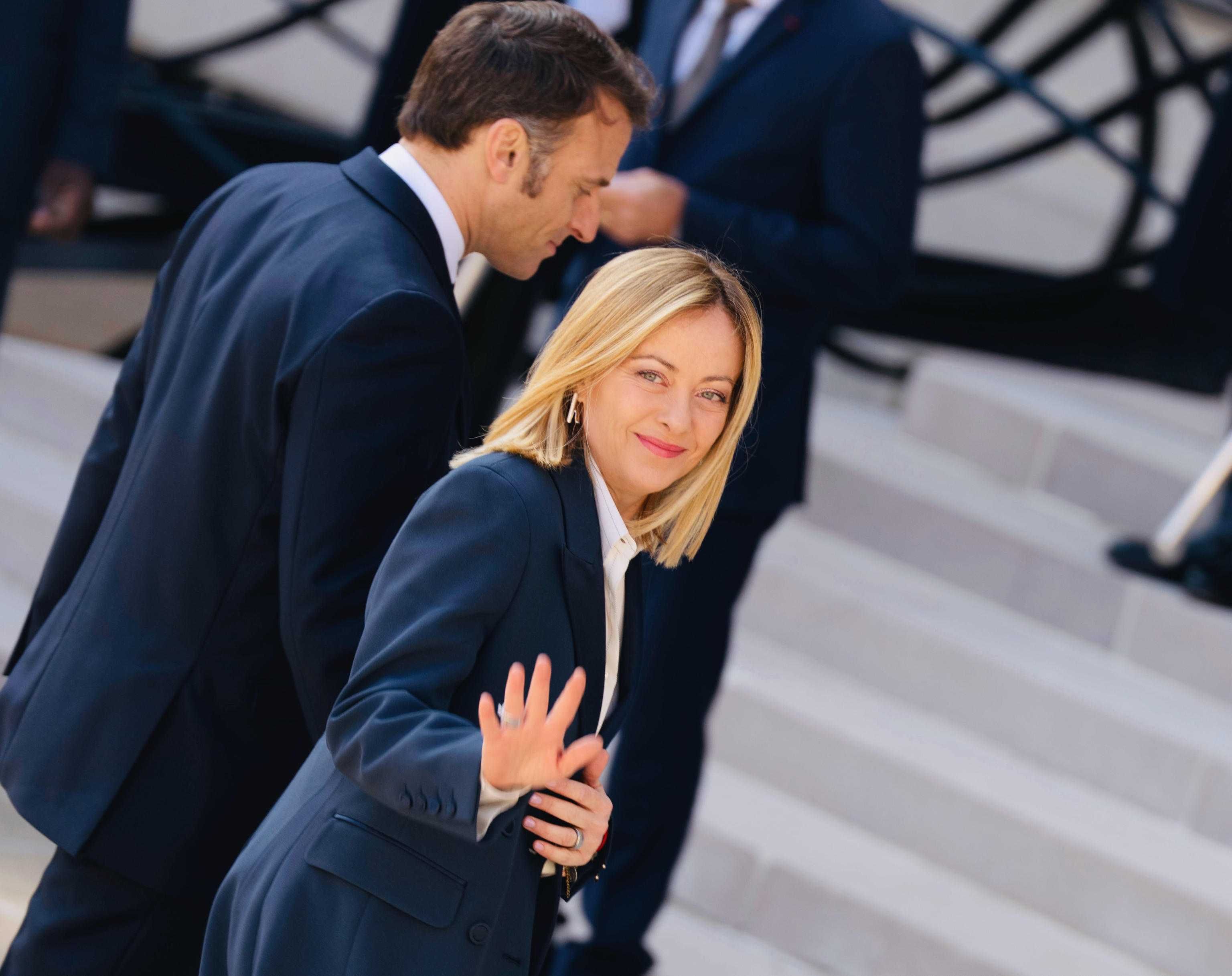 Meloni più forte con Macron e Merz in tilt