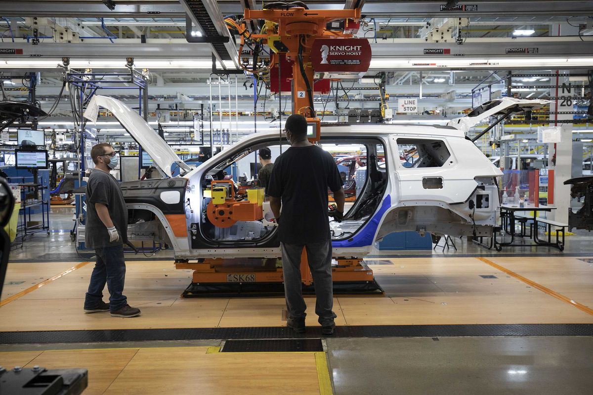 La paura dei dazi spinge Stellantis a investire negli Usa altri 10 miliardi
