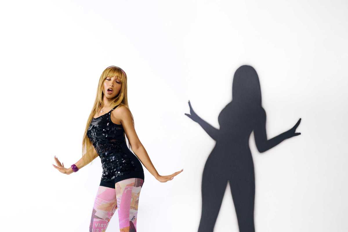 PinkPantheress Fancies Some More