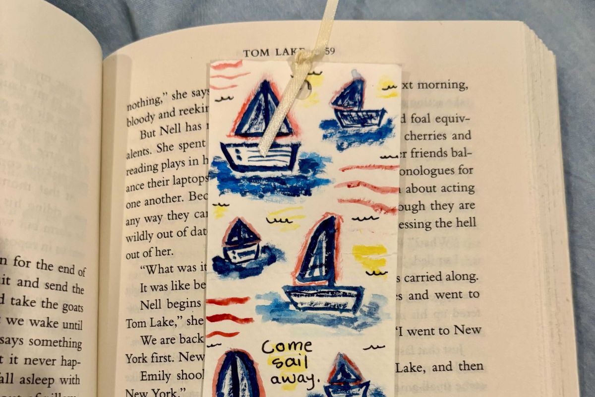 hobbies, analog hobbies, making art, exercise, digital detox, ask reddit, creativity, art, dance, hobbies