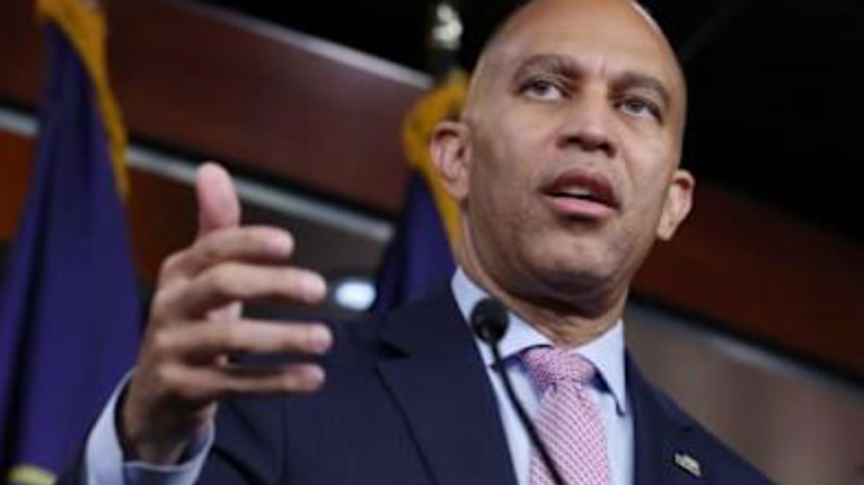 'On Vacation': Jeffries Scorches GOP Leaders For Fleeing Town During Shutdown