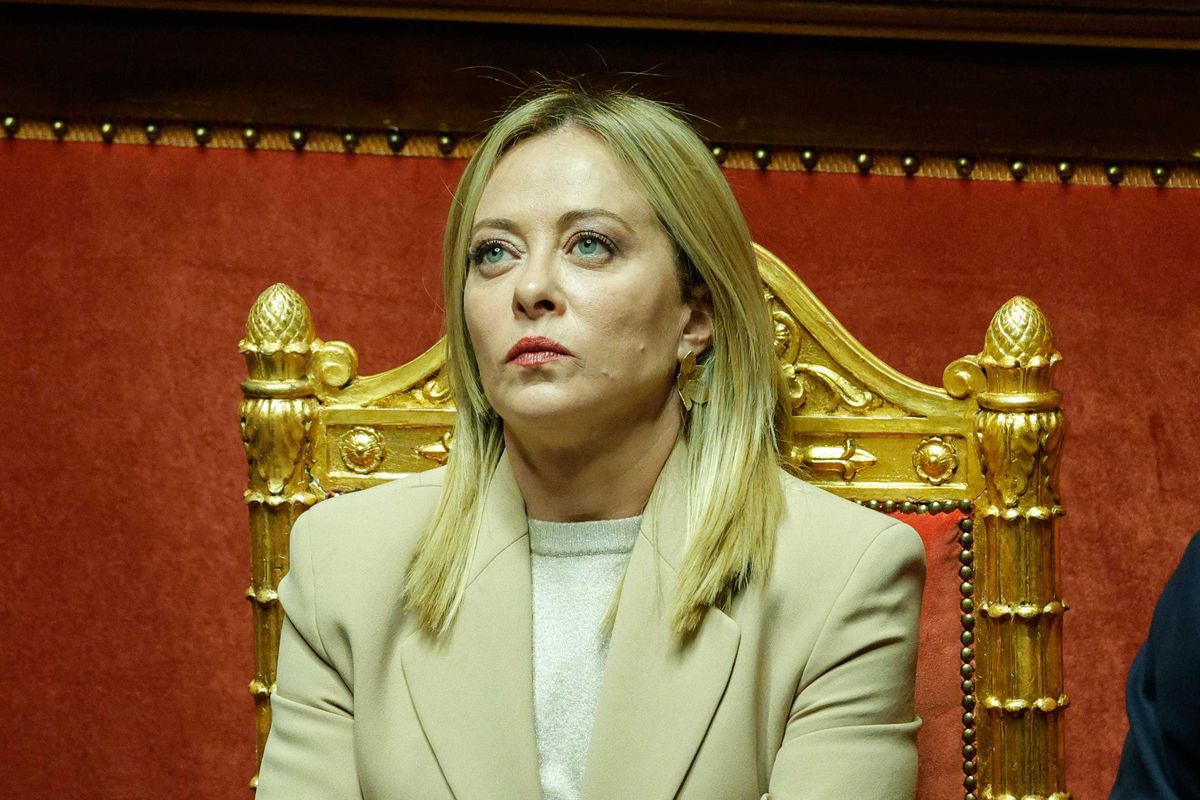 Meloni al Parlamento: «Nessun soldato in Ucraina. Pronti a riconoscere Palestina se Hamas verrà disarmato»