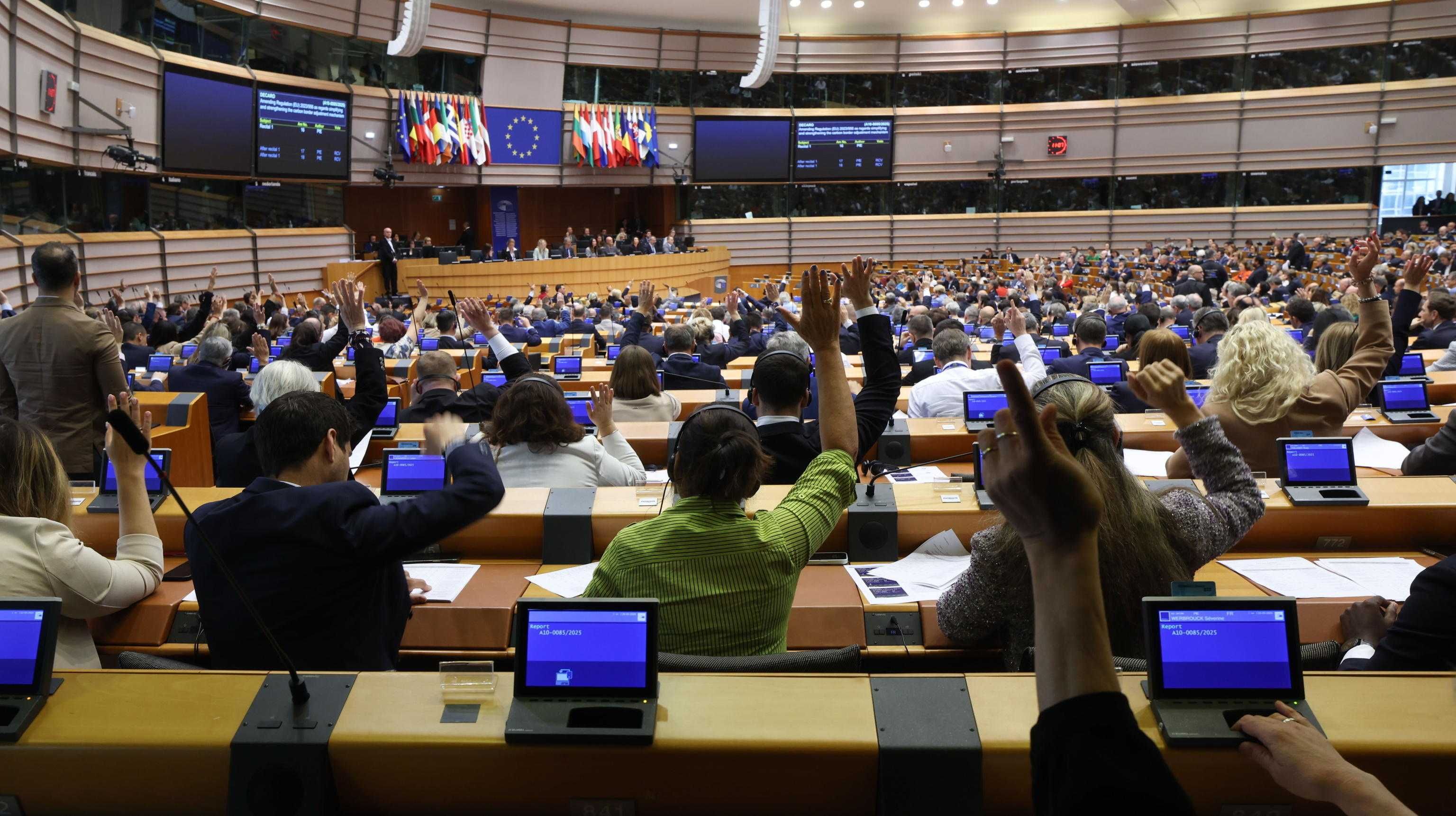 Fermare l’ultima eurotrappola è una questione di democrazia