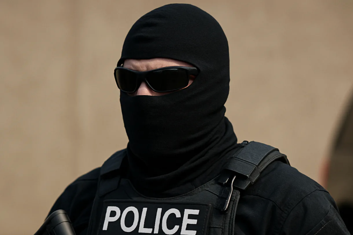 New ICE Recruits Failing To Meet Agency's Minimal Qualifications