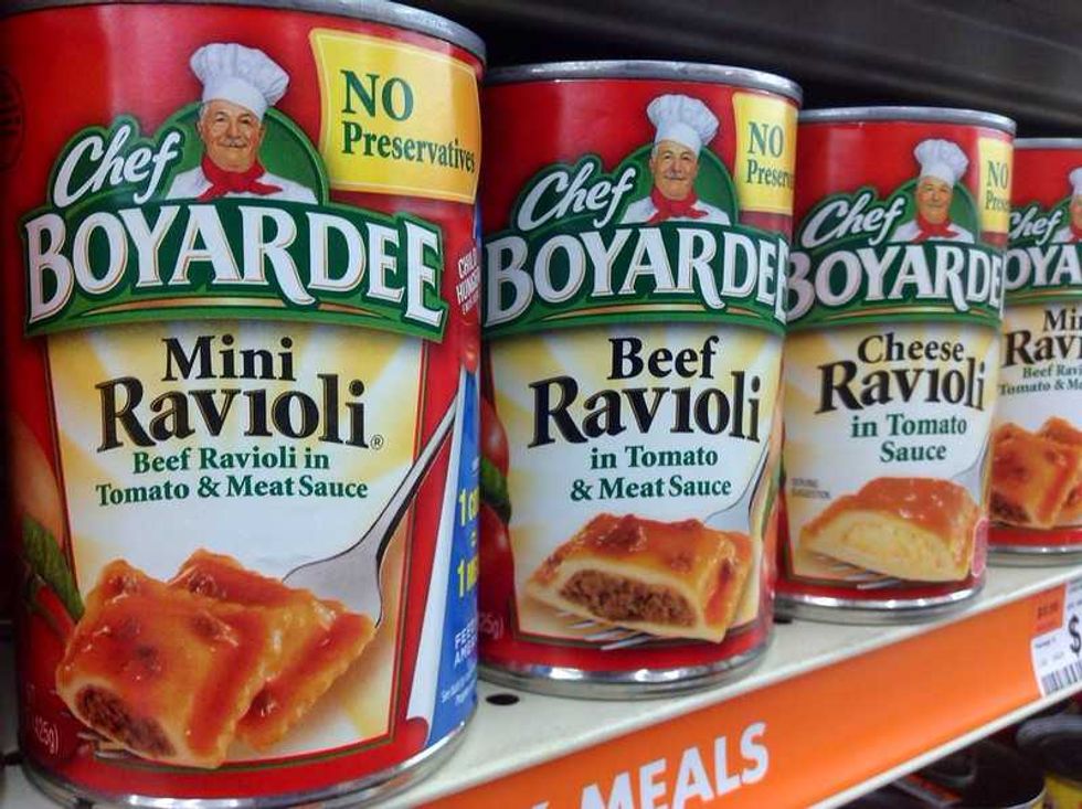 90s, 80s, 90s kids, millennials, kids, family, growing up, food, dinner, nutrition, meals, nostalgia, culture