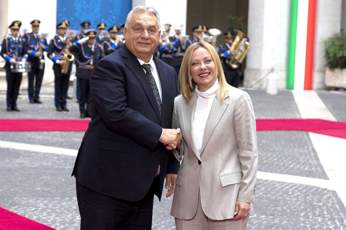 Orbán star a Roma fa rosicare la sinistra: «L’Ue non conta nulla, il gas russo ci serve»